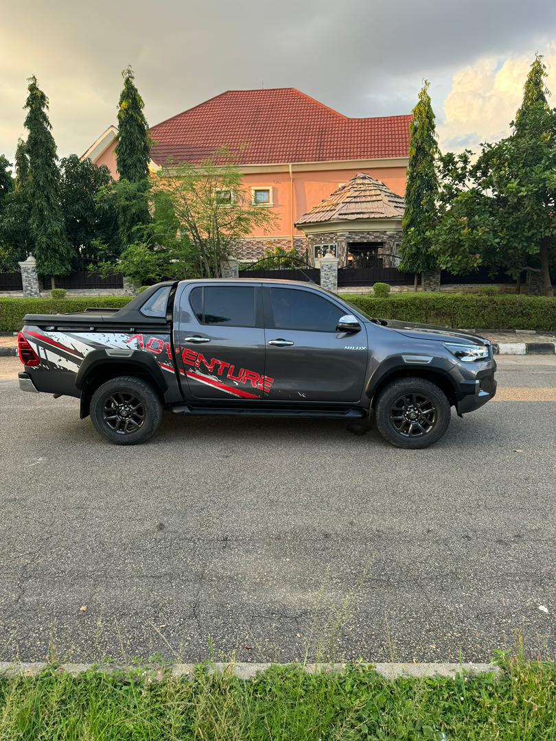 Hilux